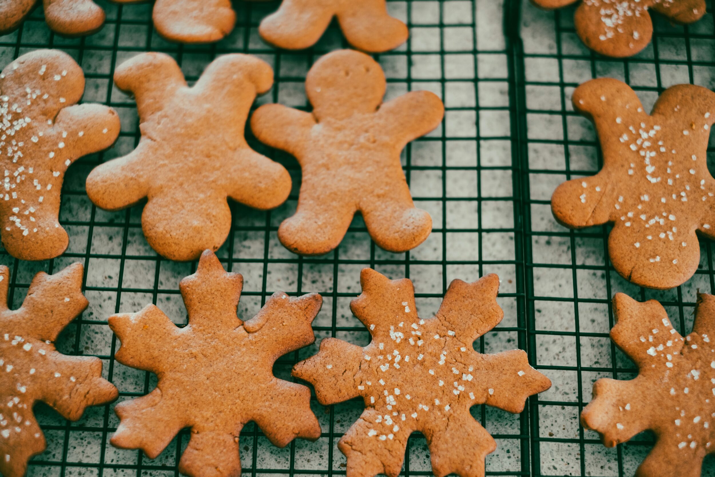 intuitive eating holidays, gingerbread cookies